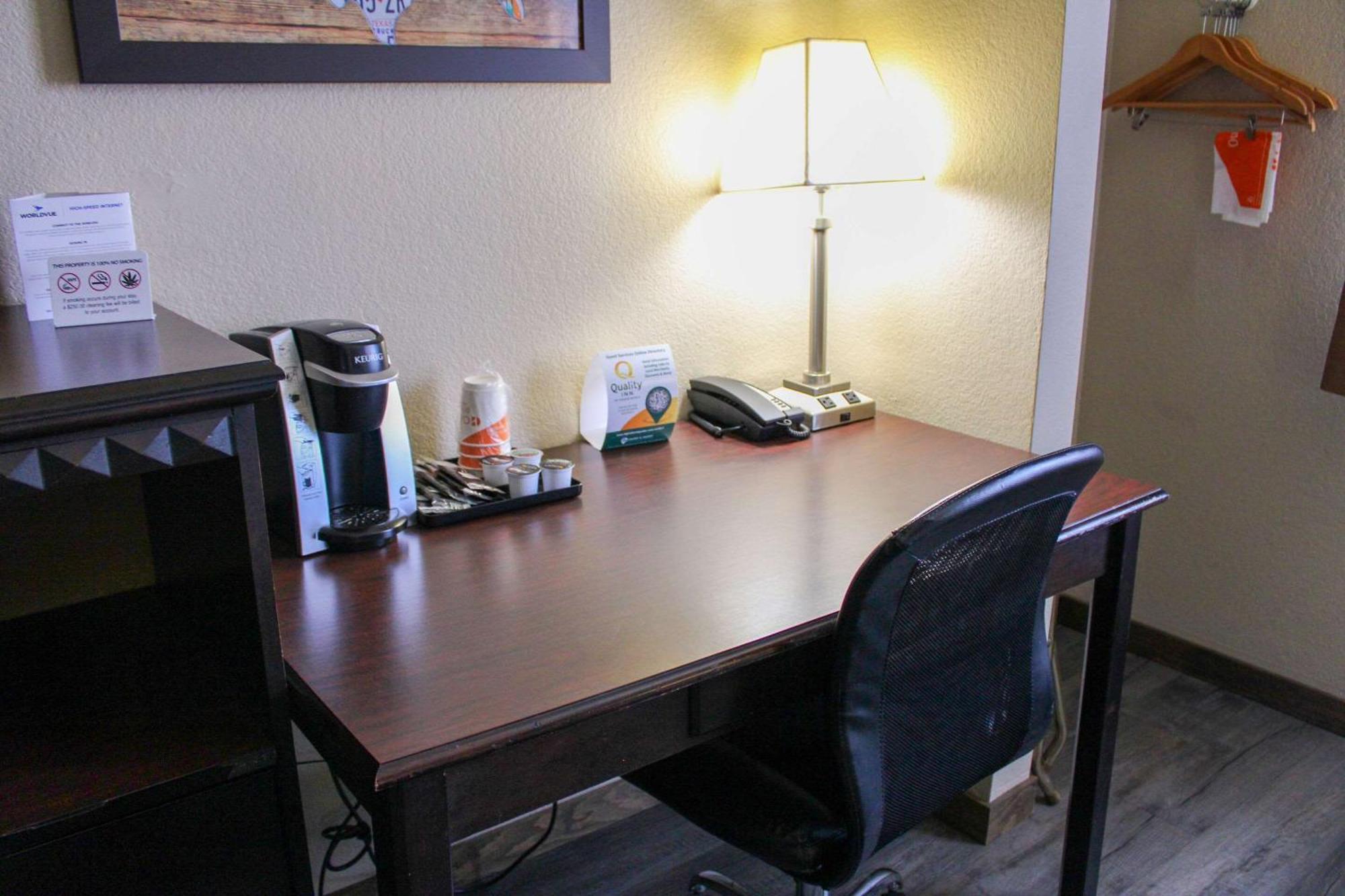 Quality Inn Gunnison-Crested Butte Екстериор снимка